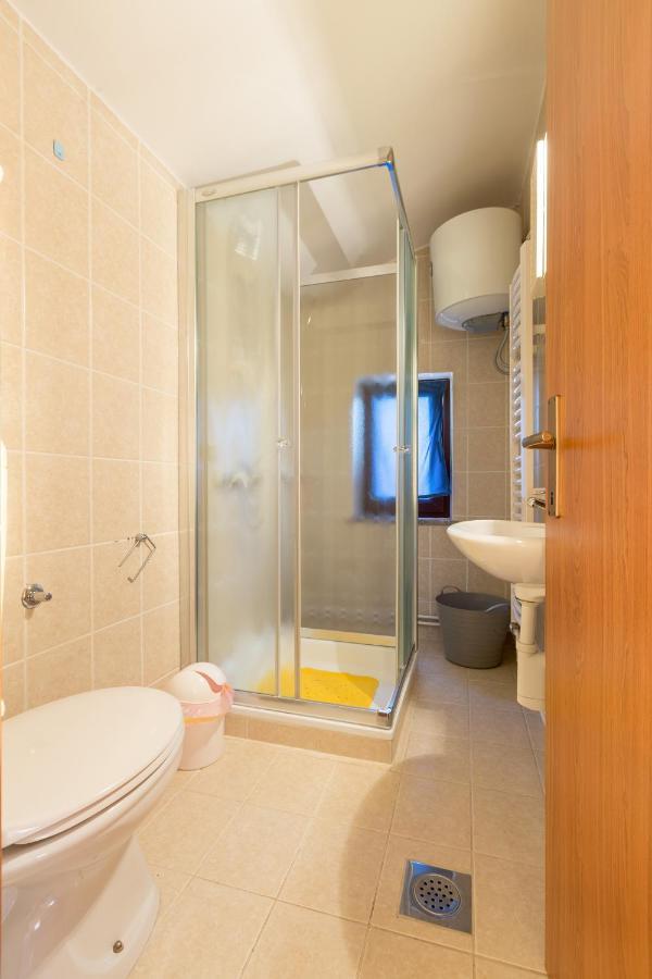 Apartmani Gilda Vrsar Exterior foto