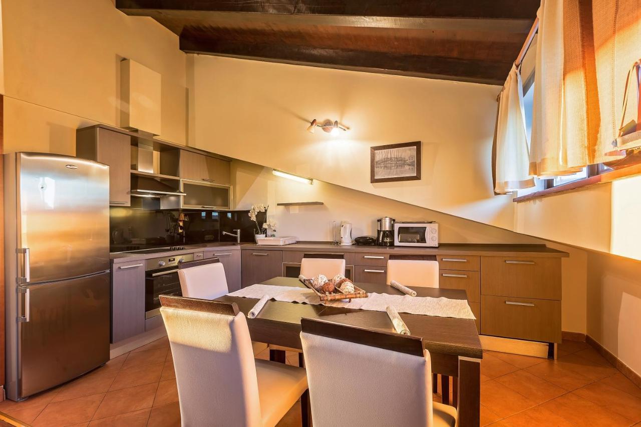 Apartmani Gilda Vrsar Exterior foto